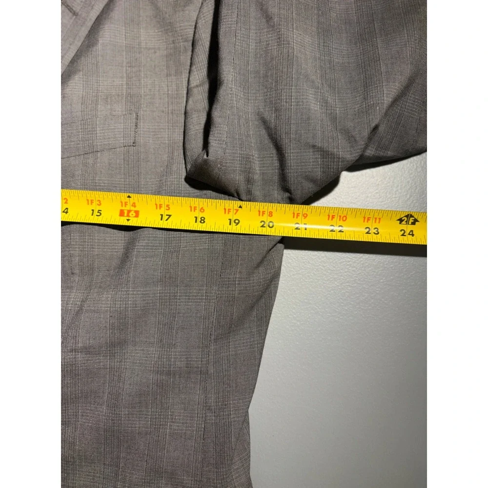 Banana Republic Mens 42R Tailored Fit Grey Plaid Blazer Jacket 415439-00